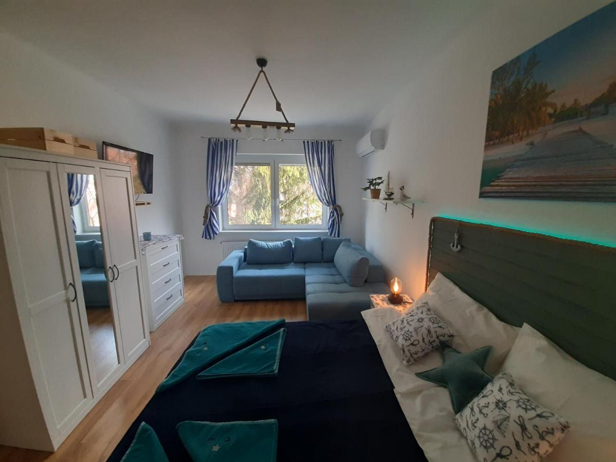Admiral Apartman Makó Eksteriør billede